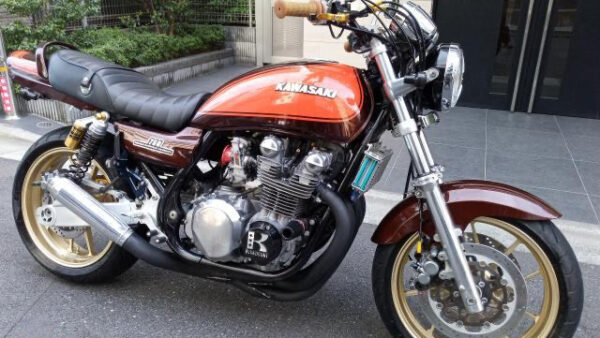 ＺＥＰＨＹＲ７５０　ゲイルスピードホイール　ＦＣＲ　オーリンズリアサス他